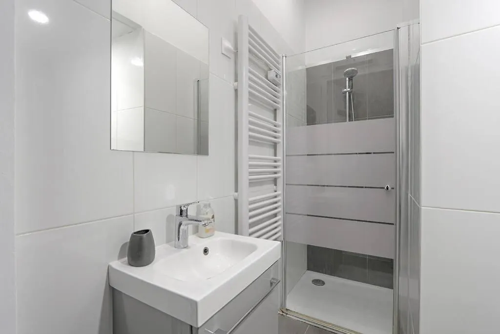 Apartment Fantin Latour Cosy Studio 2p Seine & Eiffel Tower *