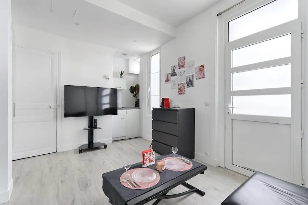 Apartament Fantin Latour Cosy Studio 2p Seine & Eiffel Tower
